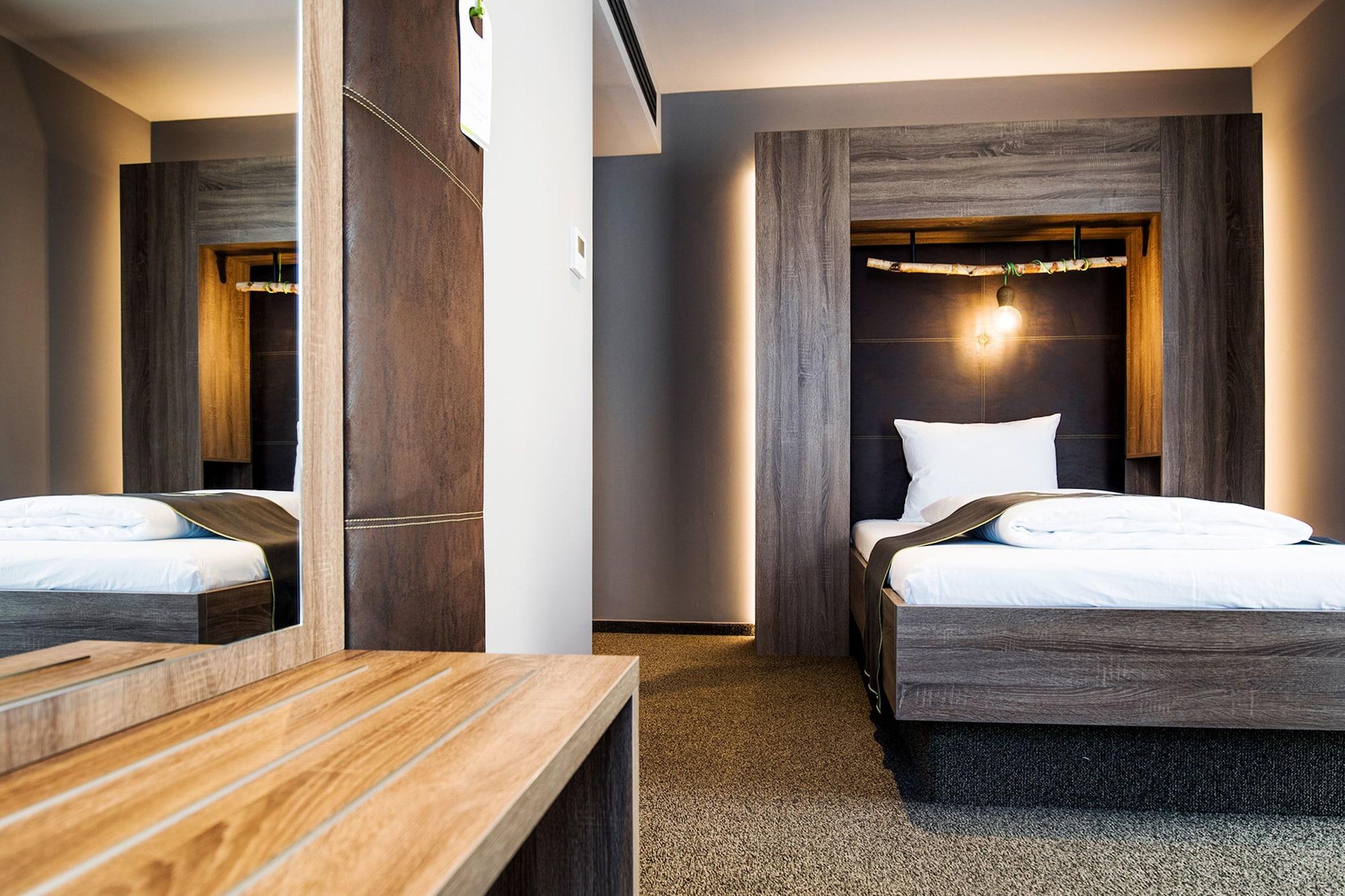 Riku Hotel Ulm Eksteriør bilde
