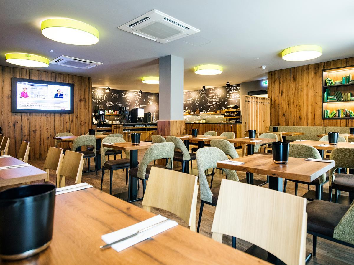 Riku Hotel Ulm Eksteriør bilde