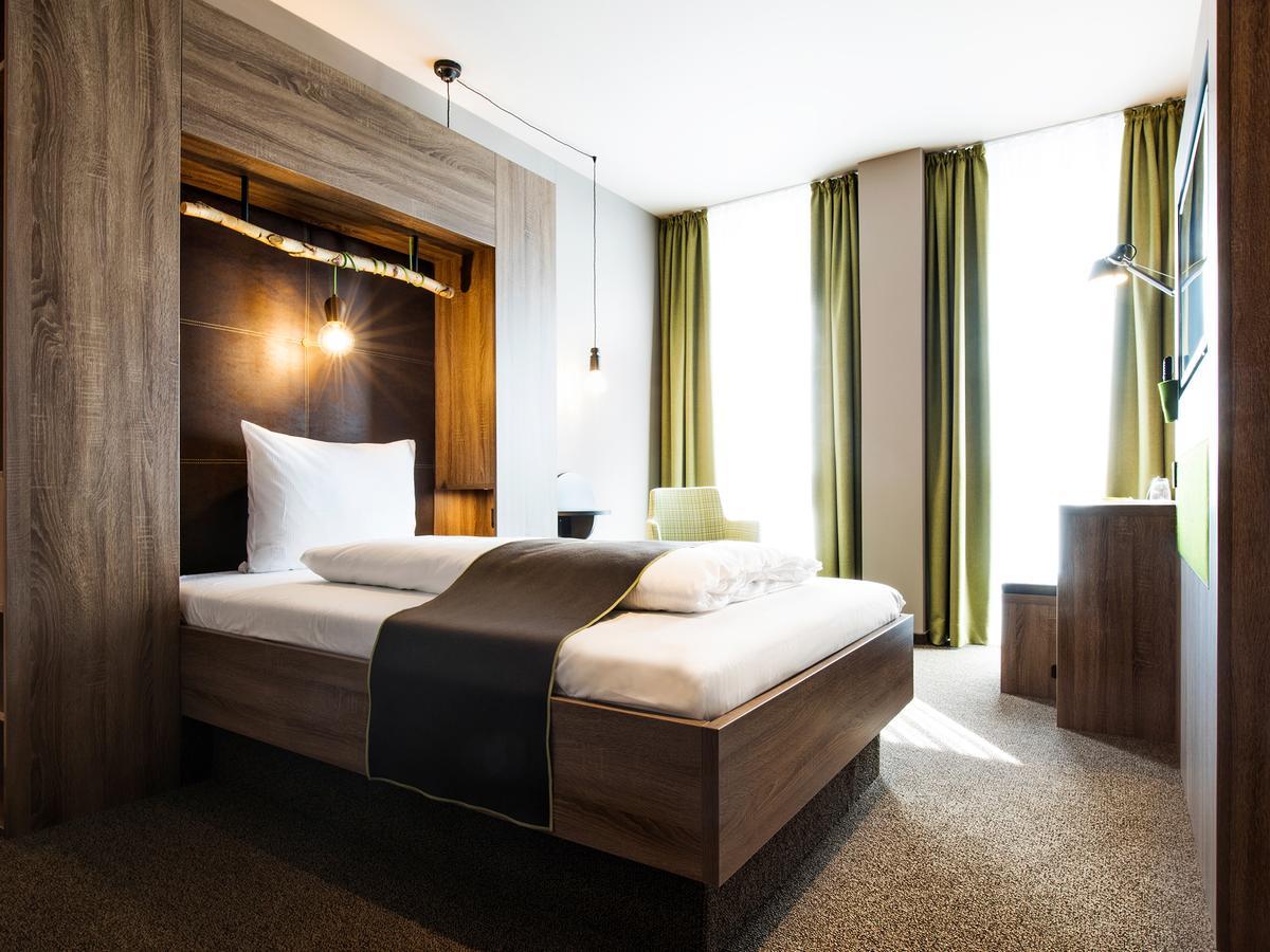 Riku Hotel Ulm Eksteriør bilde