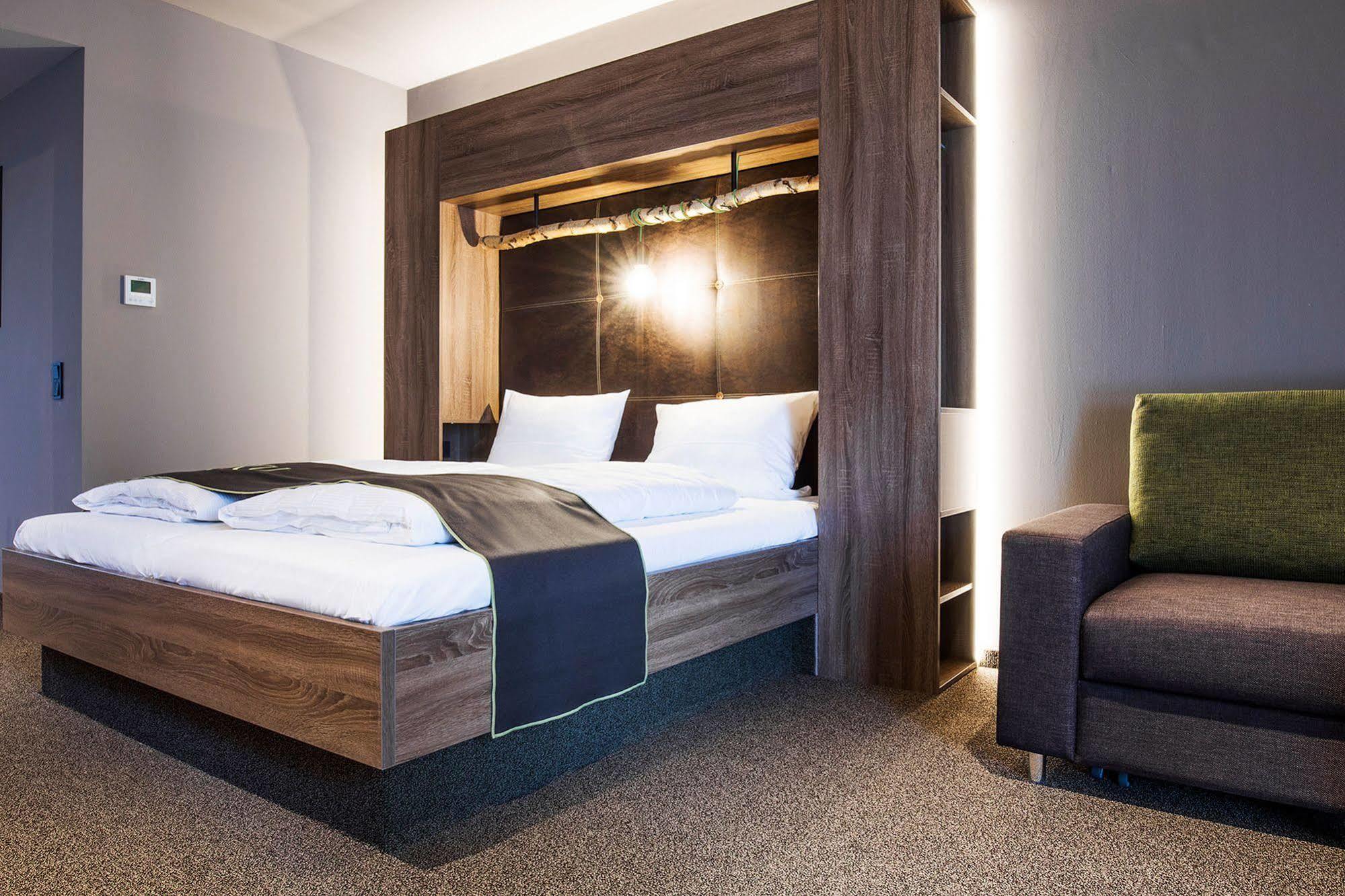 Riku Hotel Ulm Eksteriør bilde