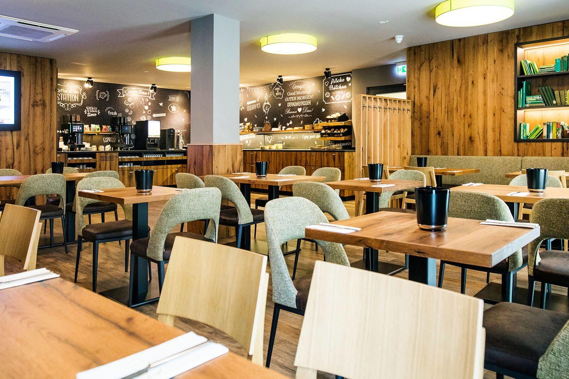 Riku Hotel Ulm Eksteriør bilde
